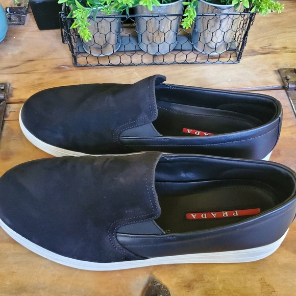 Prada slip on casual sneakers suede and Leather - Picture 2 of 11